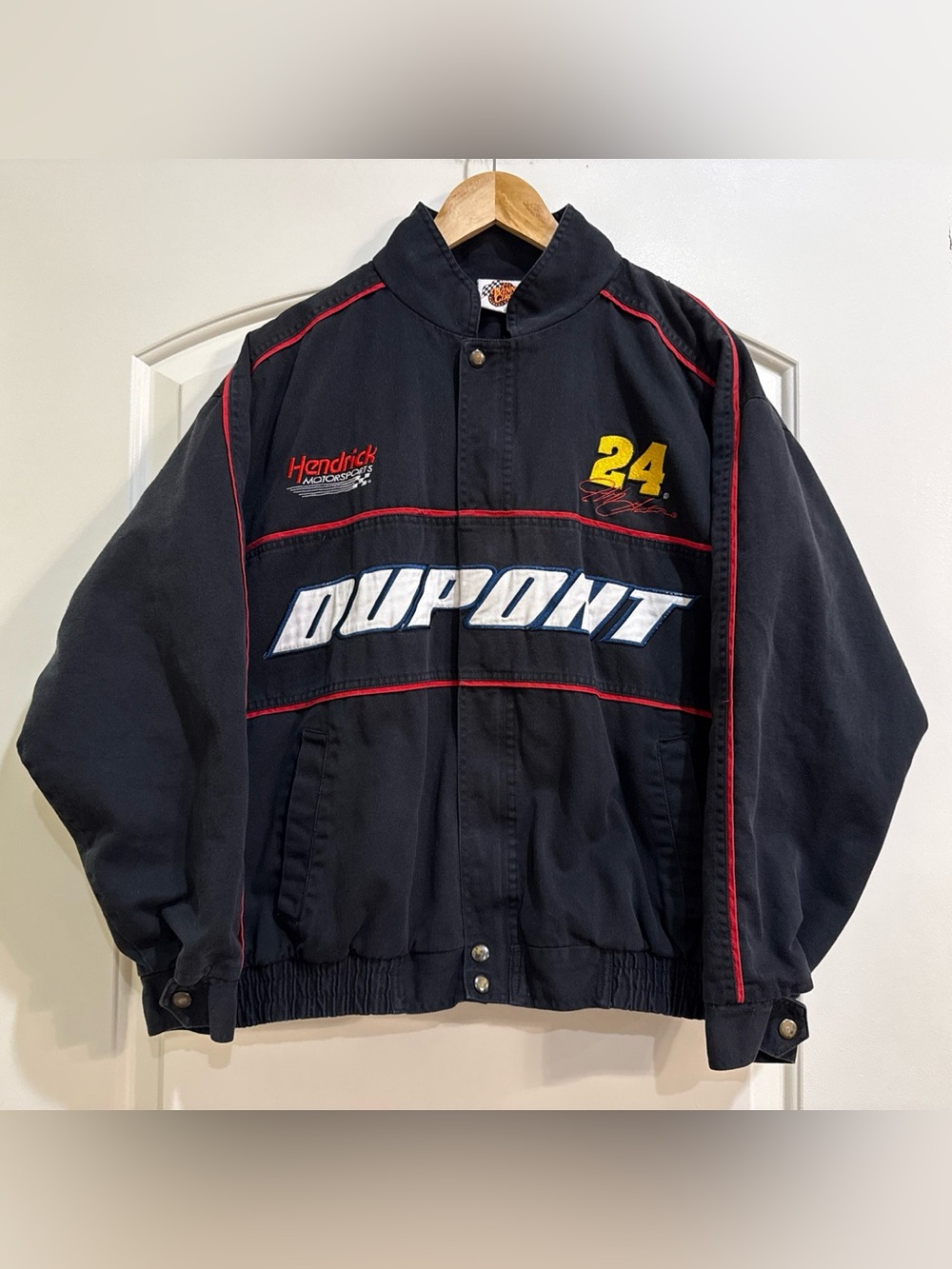 Vintage Jeff Gordon Hendrick Motorsport DuPont #24 by Winner’s Circle
